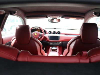 2013 Ferrari FF 照片 39