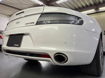 صورة 10 لـ 2011 Aston Martin RAPIDE