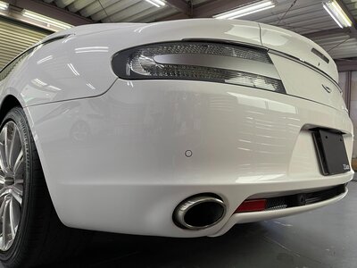 صورة 11 لـ 2011 Aston Martin RAPIDE