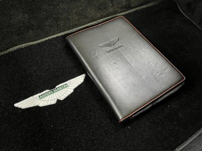 صورة 59 لـ 2011 Aston Martin RAPIDE