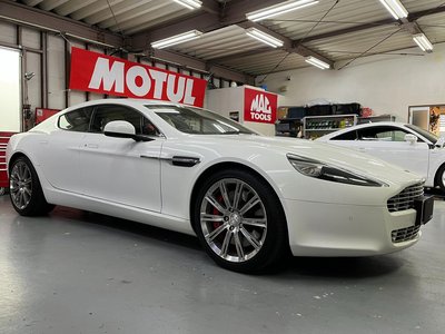 صورة 3 لـ 2011 Aston Martin RAPIDE