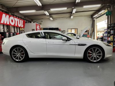 صورة 5 لـ 2011 Aston Martin RAPIDE