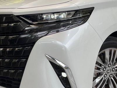 2024 Toyota ALPHARD — фото 12