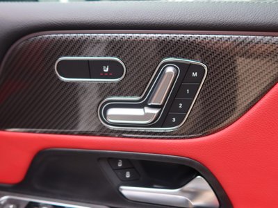 صورة 10 لـ 2022 Mercedes-BENZ GLB AMG