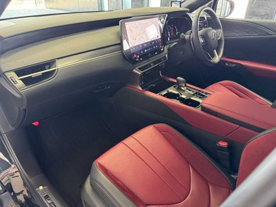 صورة 57 لـ 2024 Lexus RX
