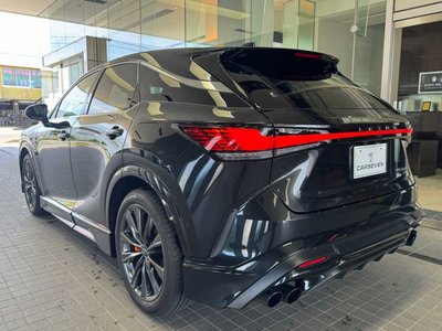 صورة 10 لـ 2024 Lexus RX