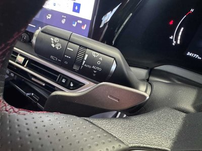 صورة 18 لـ 2024 Lexus RX