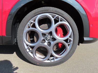 2025 ALFA Romeo TONALE 照片 46
