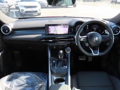 2025 ALFA Romeo TONALE 照片 12
