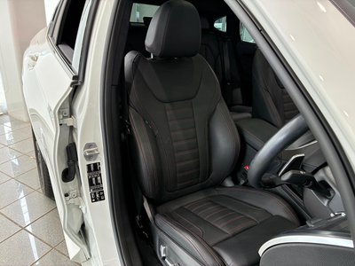 2022 BMW X4 photo 9