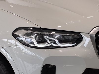 2022 BMW X4 thumbnail 53