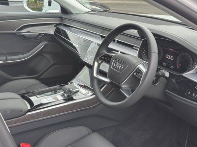 2024 AUDI A8 photo 14