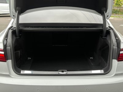 2024 AUDI A8 thumbnail 23