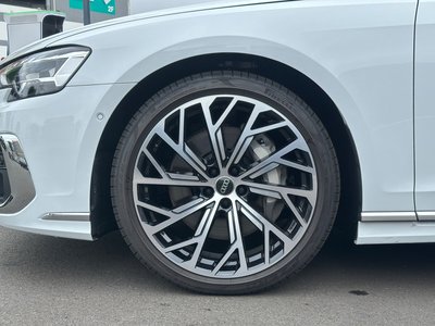 2024 AUDI A8 photo 11