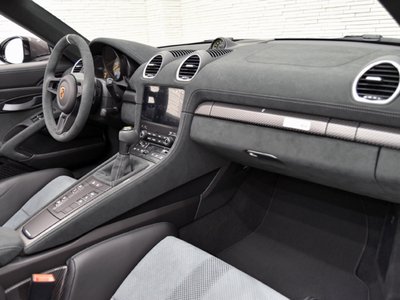 2025 Porsche 718 SPYDER 缩略图 10