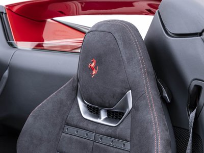 2025 Ferrari 296 GTS — фото 15