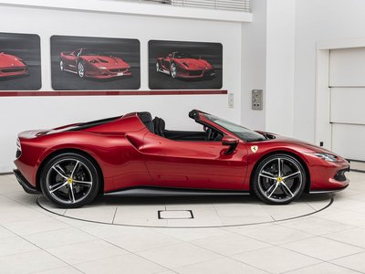 2025 Ferrari 296 GTS — фото 4