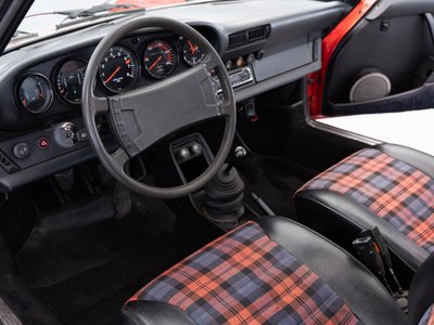 صورة مصغرة 92 لـ 1977 Porsche 911