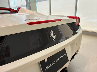 2013 Ferrari 458 SPIDER 照片 16