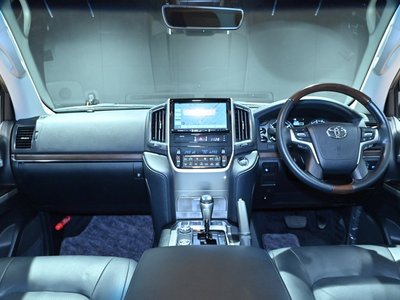 2018 Toyota LAND CRUISER 200 照片 10