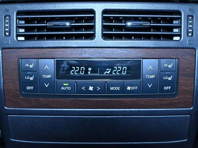 2018 Toyota LAND CRUISER 200 照片 34