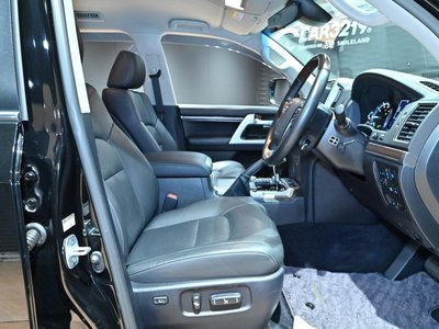 2018 Toyota LAND CRUISER 200 照片 12