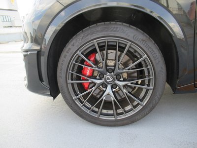 2025 Lexus LBX photo 11
