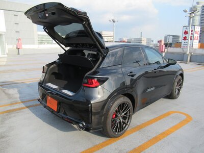 2025 Lexus LBX thumbnail 28