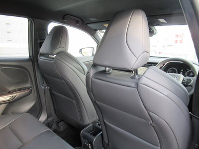 2025 Lexus LBX thumbnail 19
