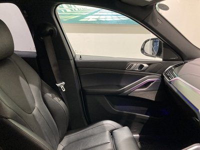 2021 BMW X6 thumbnail 38