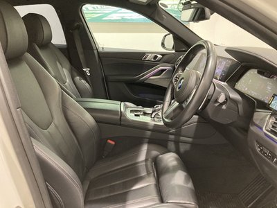 2021 BMW X6 photo 3