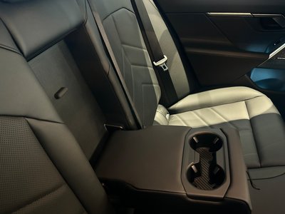 2024 BMW I5 缩略图 186