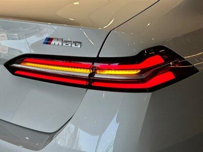 2024 BMW I5 缩略图 203