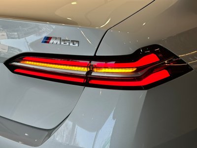 2024 BMW I5 缩略图 210