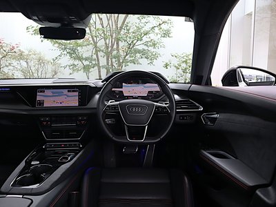 2024 AUDI RS E-TRON GT thumbnail 98