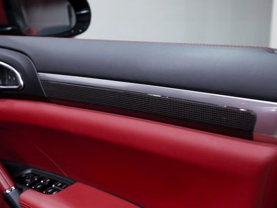 2014 Porsche CAYENNE thumbnail 35