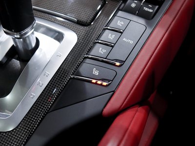 2014 Porsche CAYENNE thumbnail 43