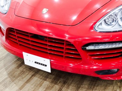 2014 Porsche CAYENNE thumbnail 66