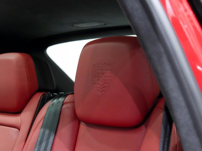 2014 Porsche CAYENNE thumbnail 29