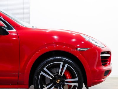 2014 Porsche CAYENNE thumbnail 52