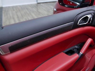 2014 Porsche CAYENNE thumbnail 71