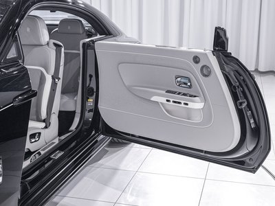 2025 ROLLS-ROYCE SPECTRE 照片 11
