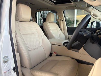 2025 Toyota LAND CRUISER 300 照片 48