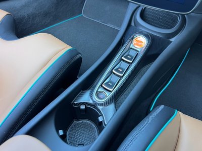 صورة 55 لـ 2024 Mclaren ARTURA SPIDER