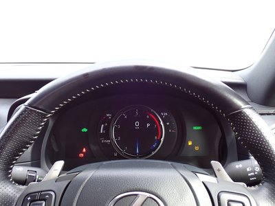 صورة مصغرة 14 لـ 2021 Lexus IS