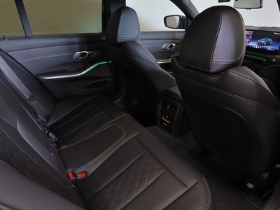 صورة مصغرة 61 لـ 2026 BMW Alpina B3