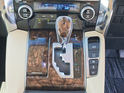 2019 Toyota VELLFIRE — фото 11