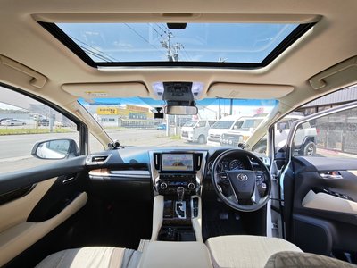 2019 Toyota VELLFIRE — фото 13