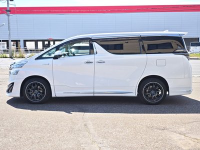 2019 Toyota VELLFIRE — фото 7