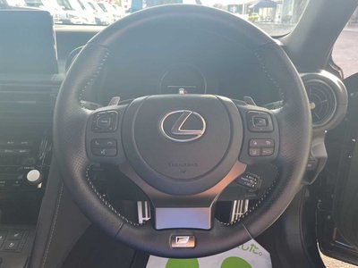 صورة مصغرة 18 لـ 2023 Lexus IS